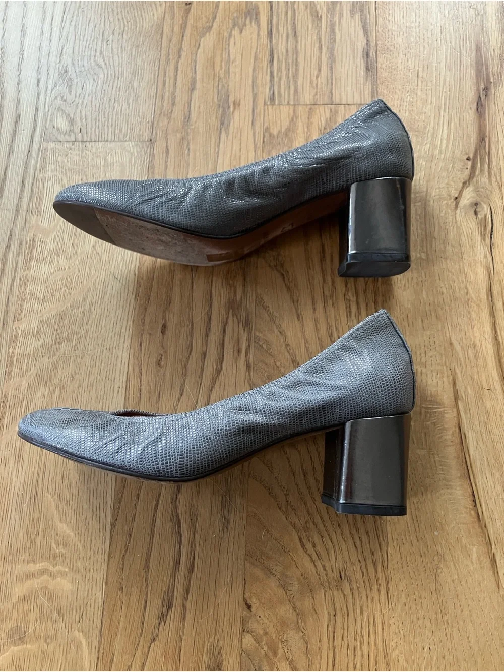 Lanvin Silver Croc-Embossed Ballet Pumps
